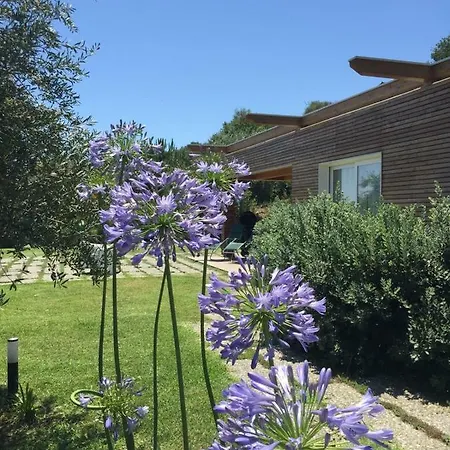 בית נופש Casaduro אצ'י קסטלו